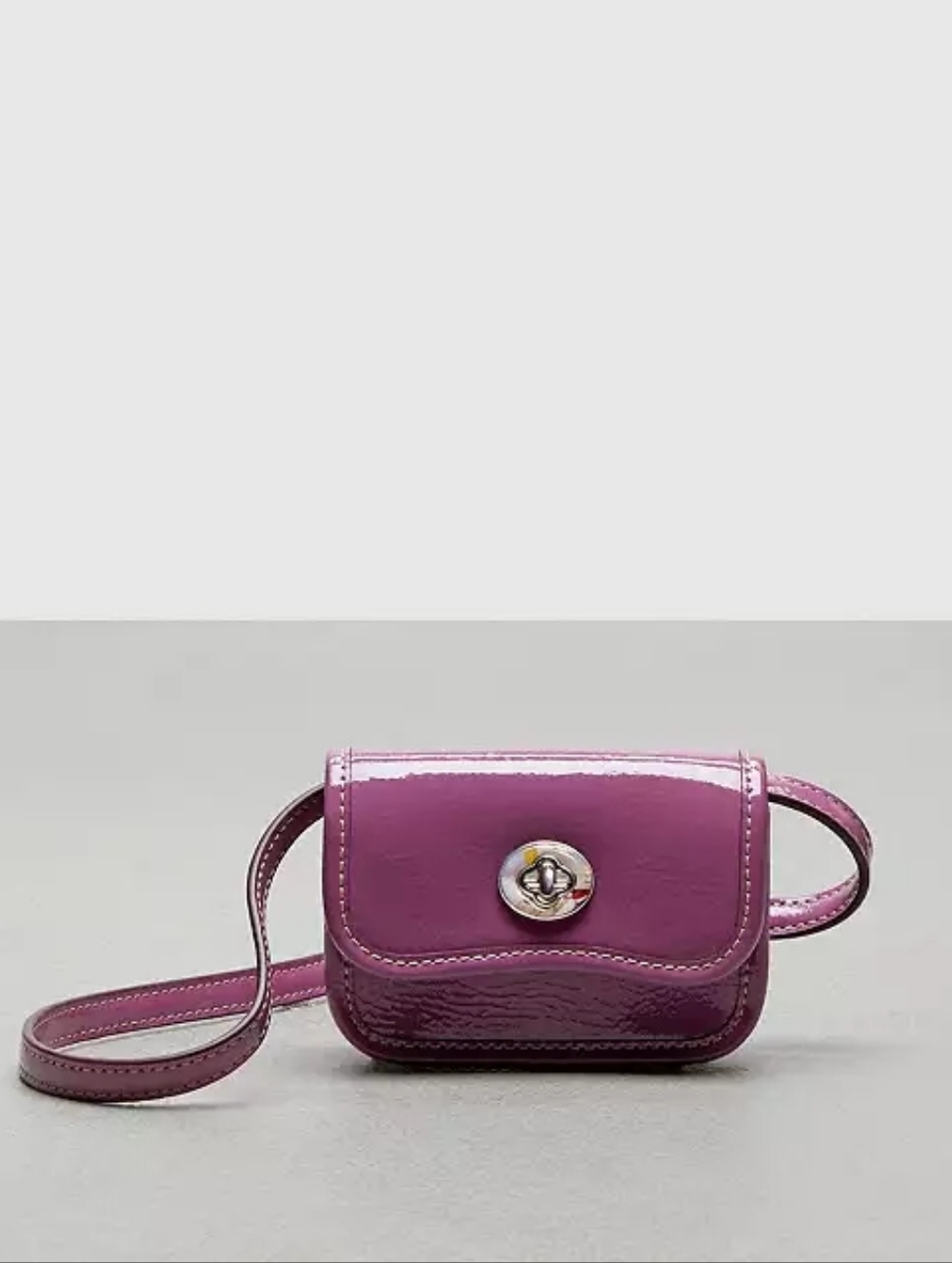 *NWT* COACHTOPIA Wavy Wallet With Strap In Crinkle Patent Coachtopia Leather - Picture 10 of 11